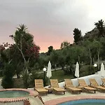 Hotel apartamentowy Dias Mola Kalyva