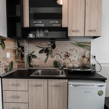 アパートホテル Dias